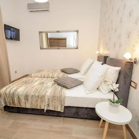 Isabella Villa Abbazia