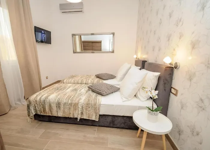 Isabella Βίλα Οπατία